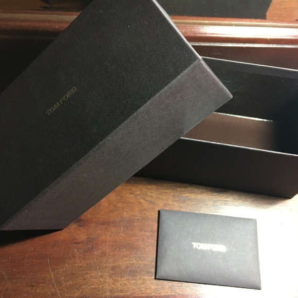 Bundle of Tom Ford sunglasses velvet case w/polishing cloth+ 2 boxes main image 7